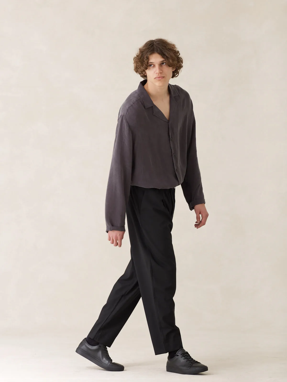 08 / Pleated Trousers Black