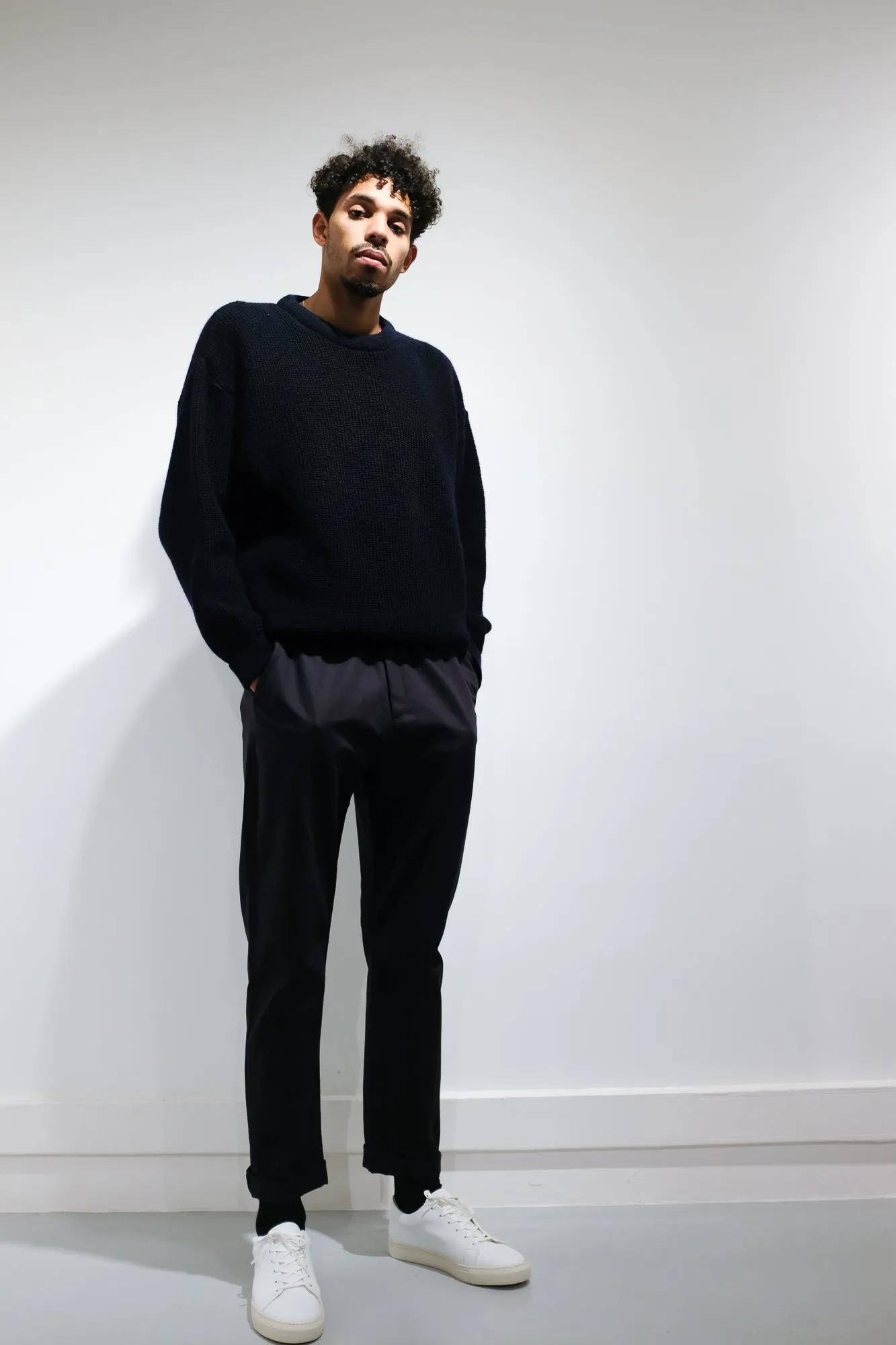 08 / Straight Leg Trousers Dark Navy