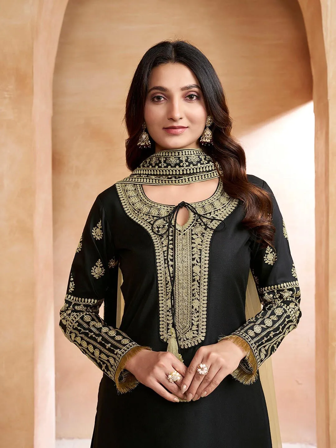 Black Ethnic Motifs Embroidered Thread Work Tie-Up Neck Kurta With Trousers & Dupatta