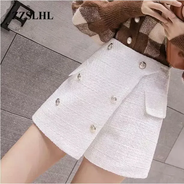 Buttons Tweed Wide-legged Shorts