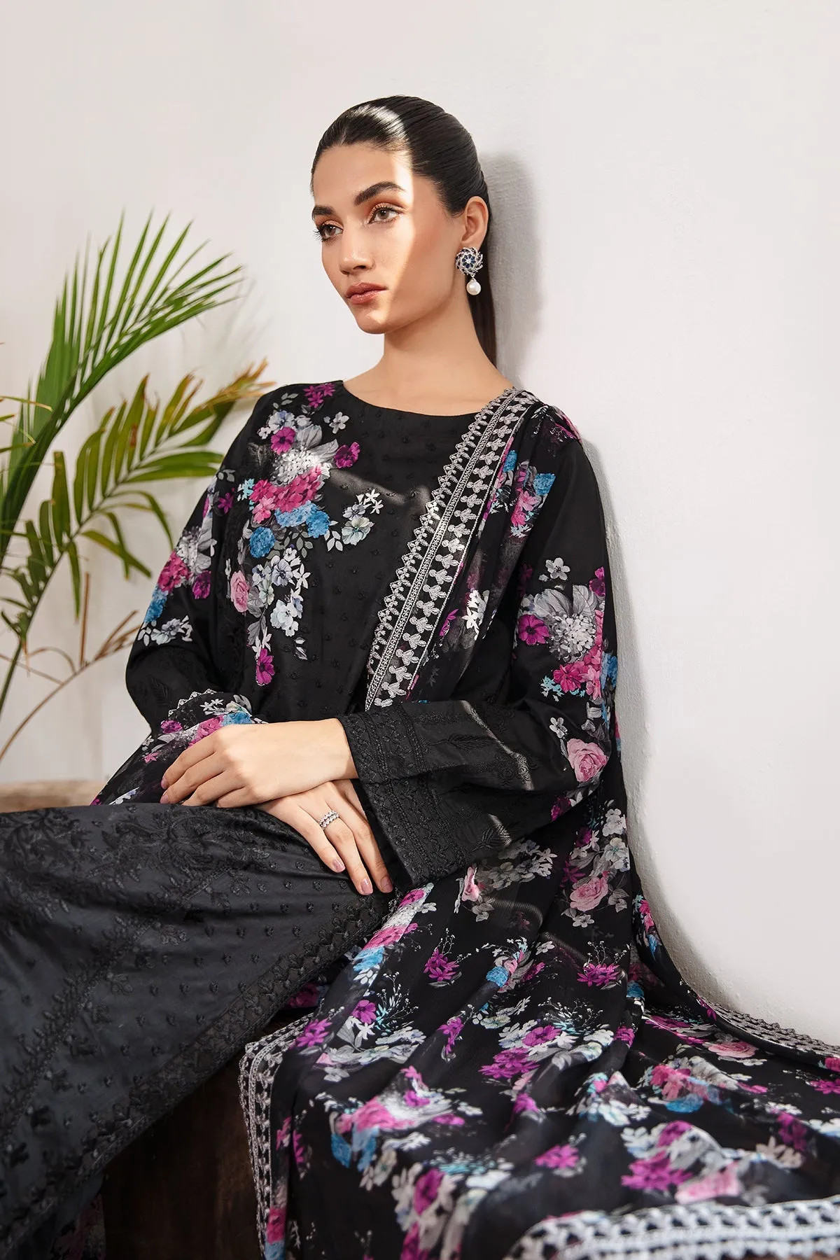 Charizma Monochrome Lawn Collection – CM23-01