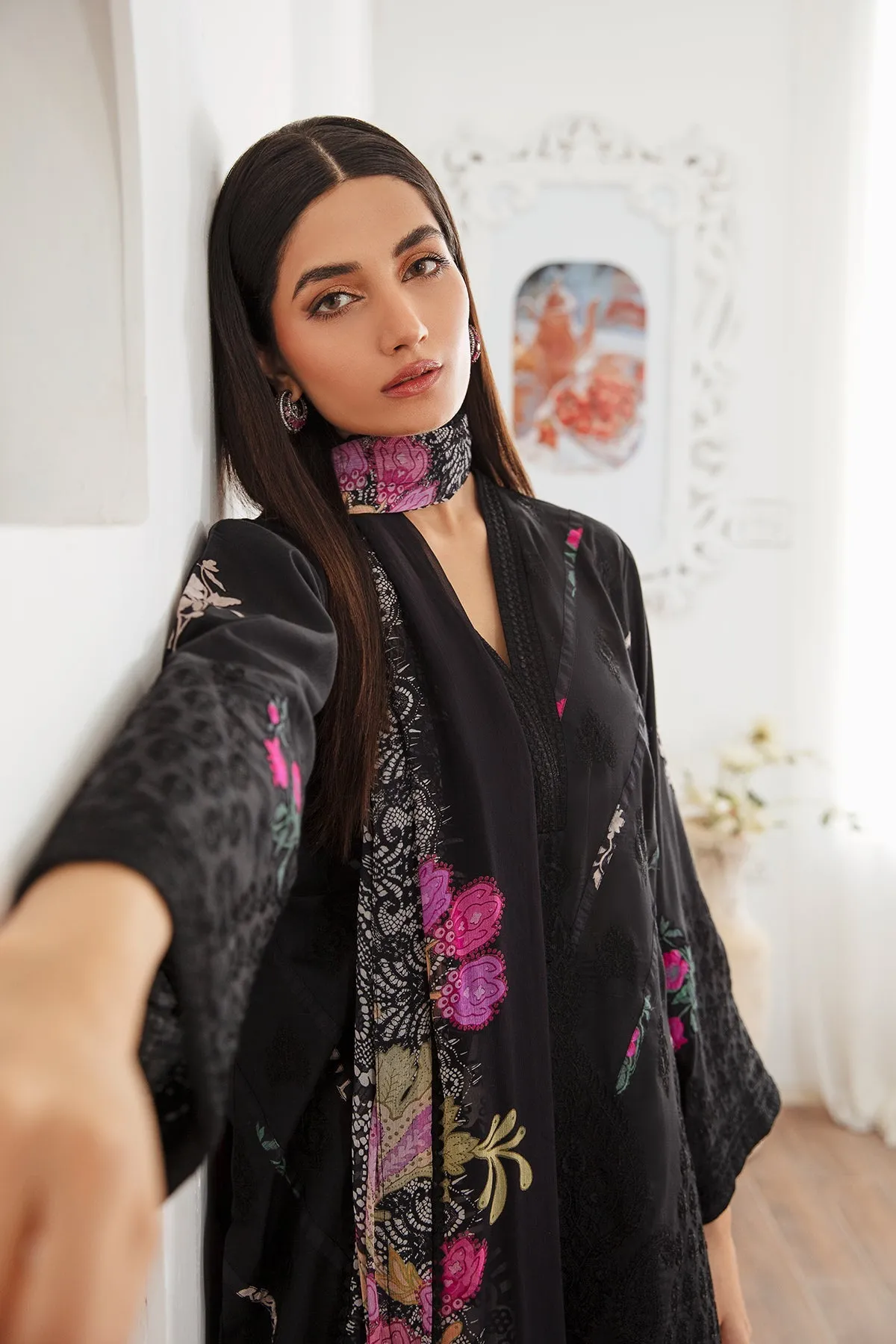 Charizma Monochrome Lawn Collection – CM23-07