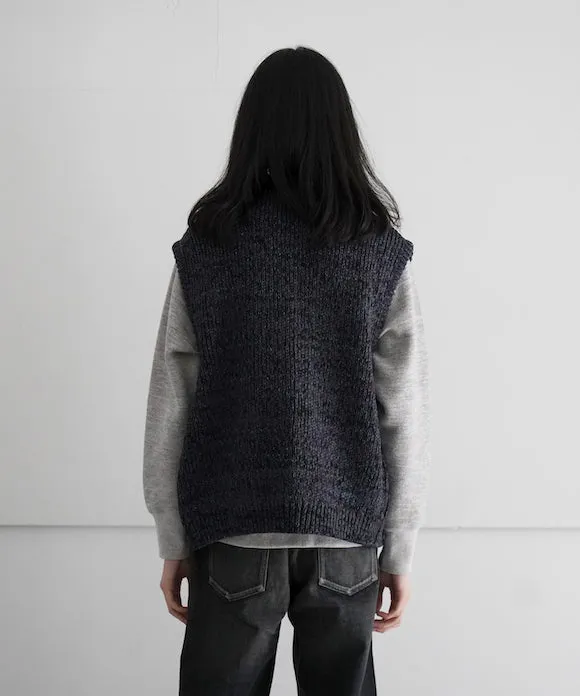 ENCOMING KNITTED TWO POCKET VEST "BLACK"