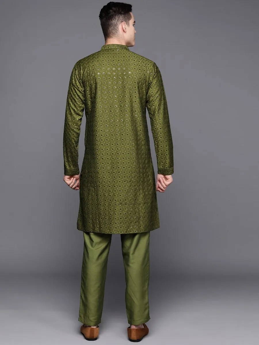 Ethnic Motifs Embroidered Chikankari Kurta with Trousers