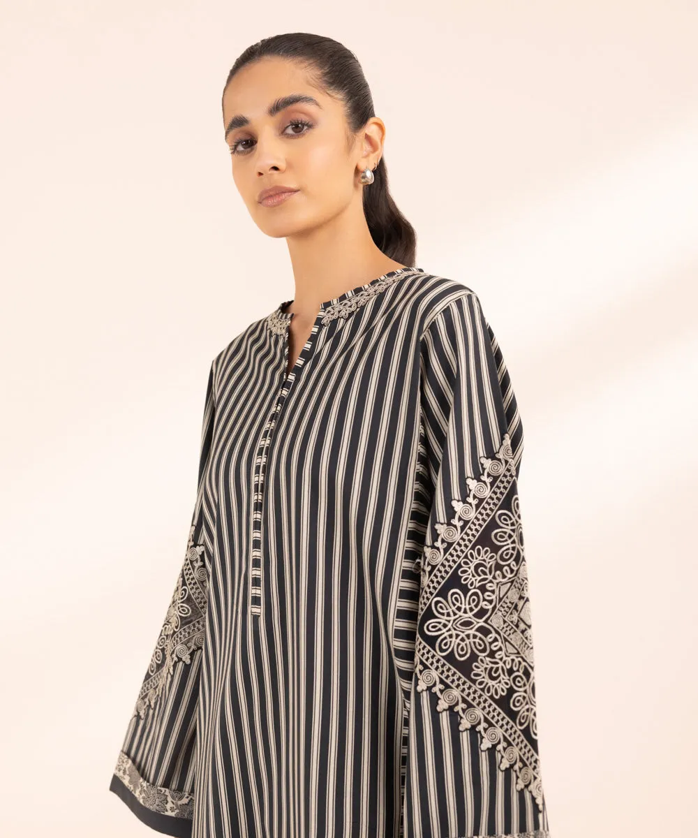 Monochrome '24-2 Piece - Embroidered Lawn Suit - 0U2Tedy24V41