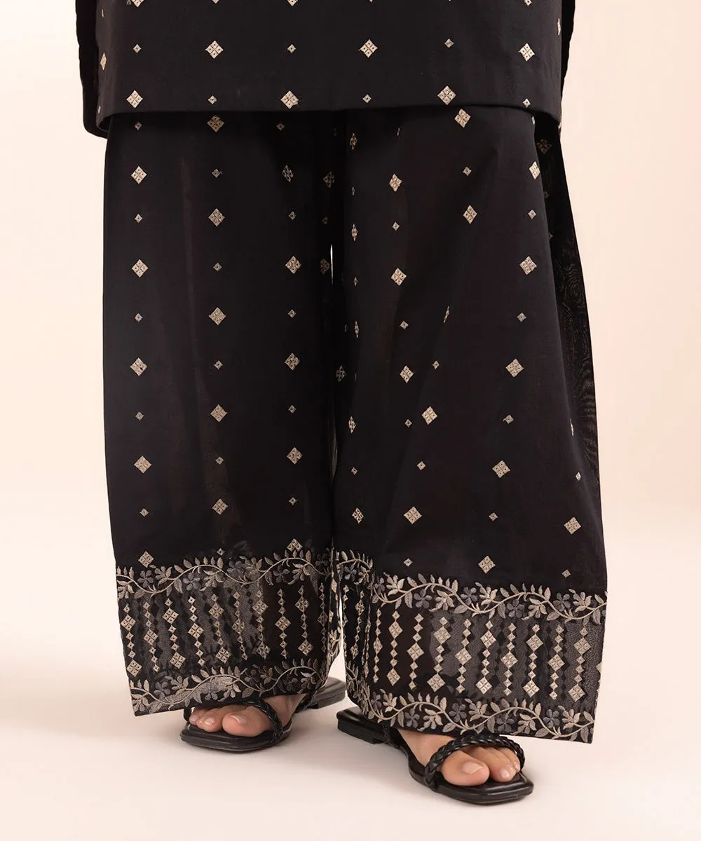 Monochrome '24-3 Piece - Embroidered Lawn Suit - 0U3Pebw24V45