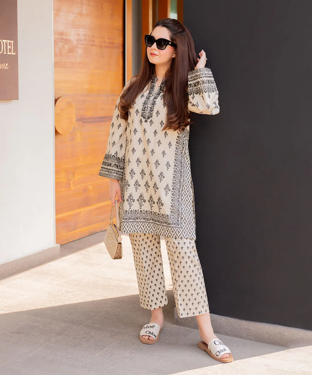 Monochrome '24-3 Piece - Embroidered Lawn Suit - 0U3Pebw24V47