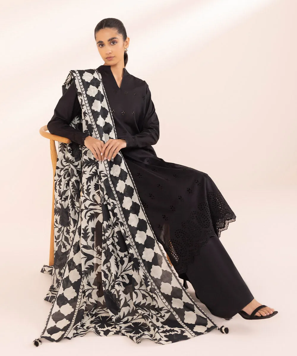 Monochrome '24-3 Piece - Embroidered Lawn Suit - U3Pebw24V415