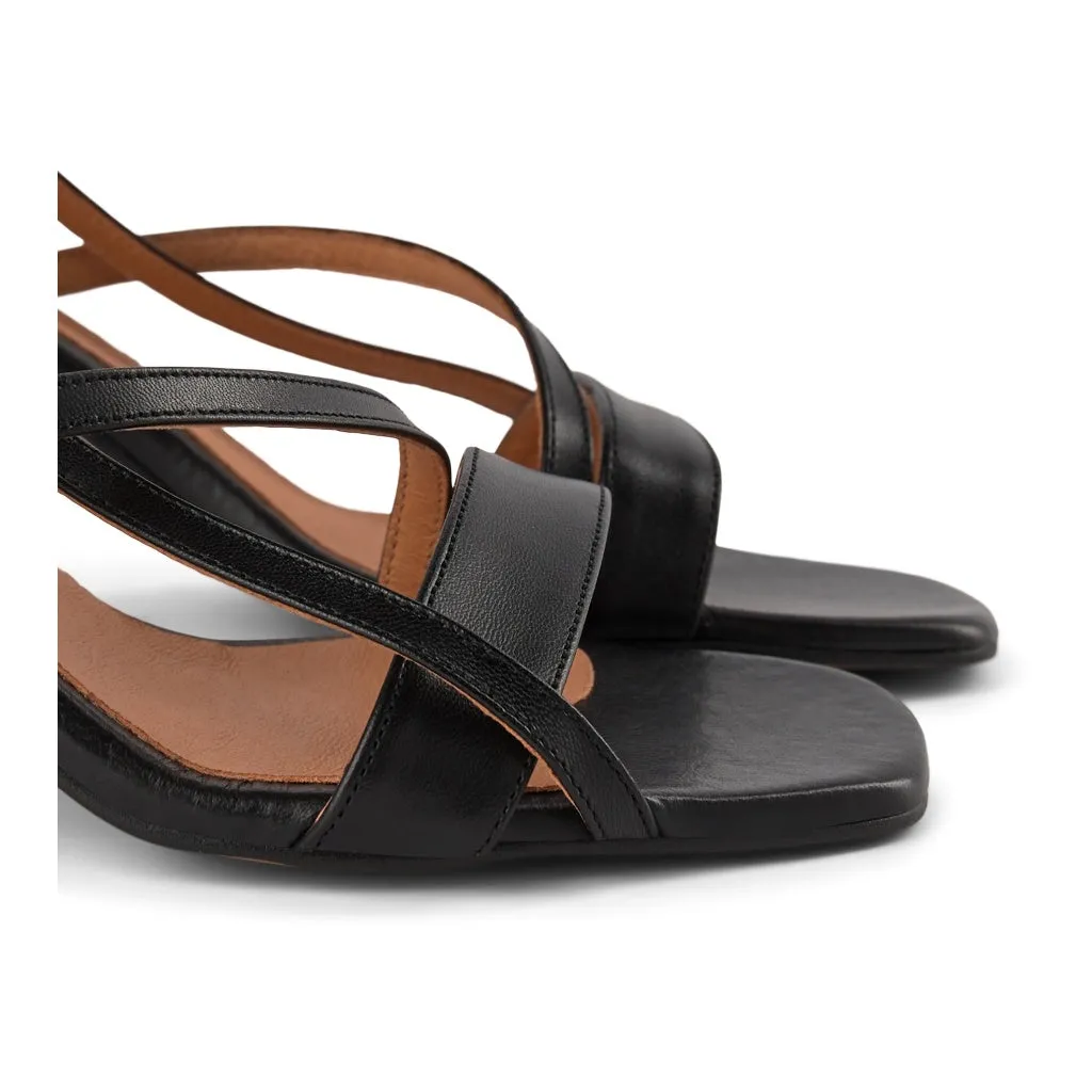 Rosana Strap Sandal - BLACK