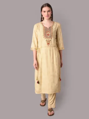 Women Beige Kurta With Trouser