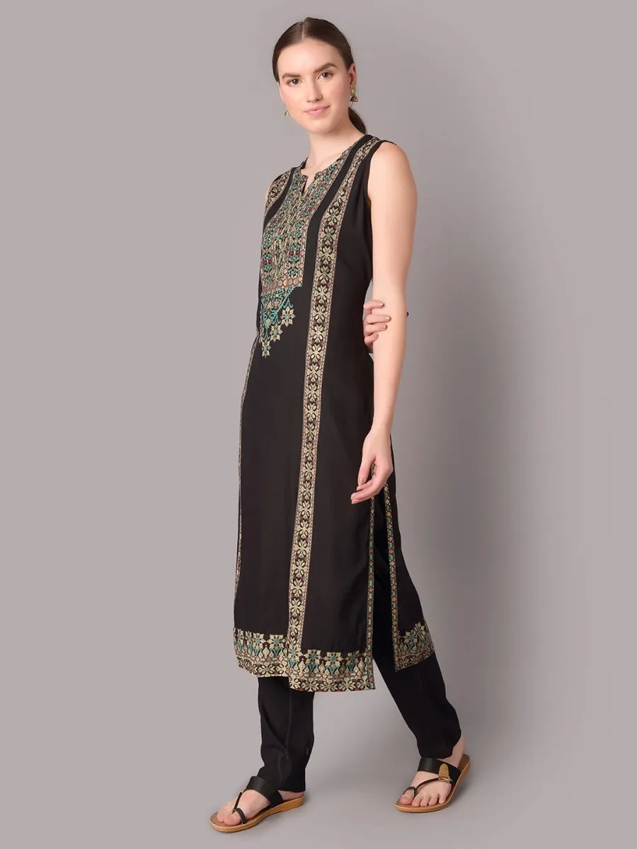 Women Black Kurta With Trouser