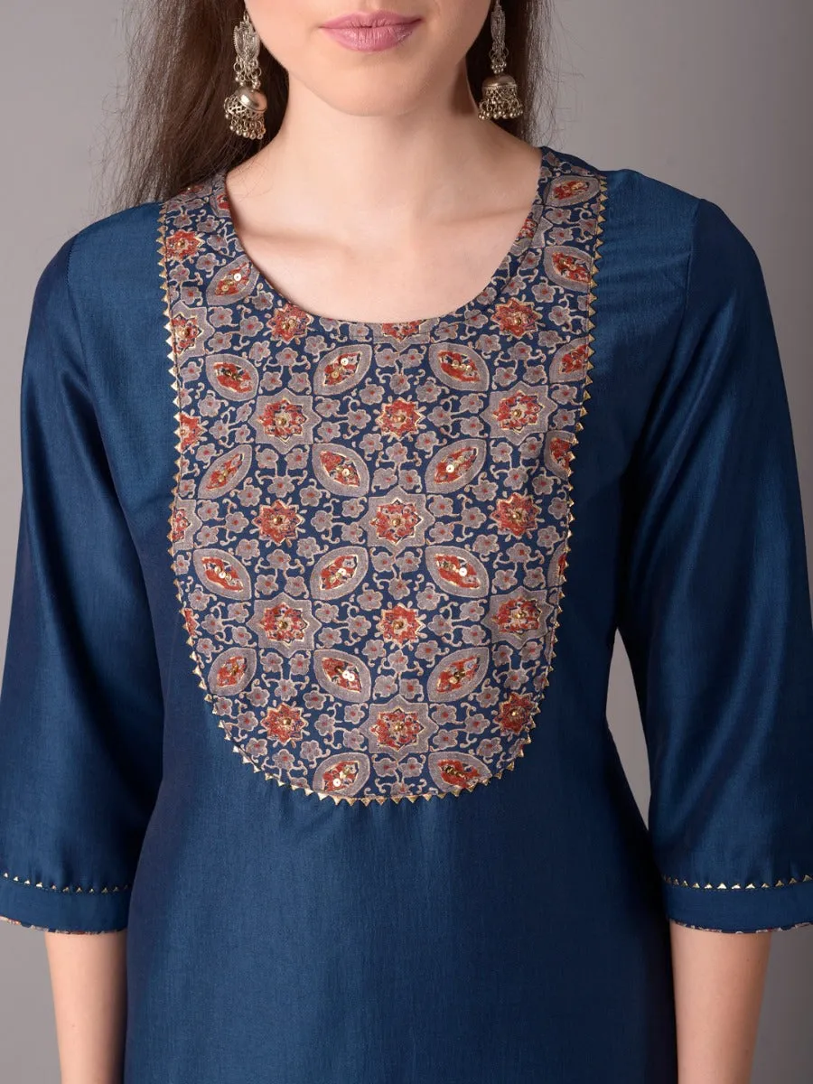 Women Blue Kurta With Trouser