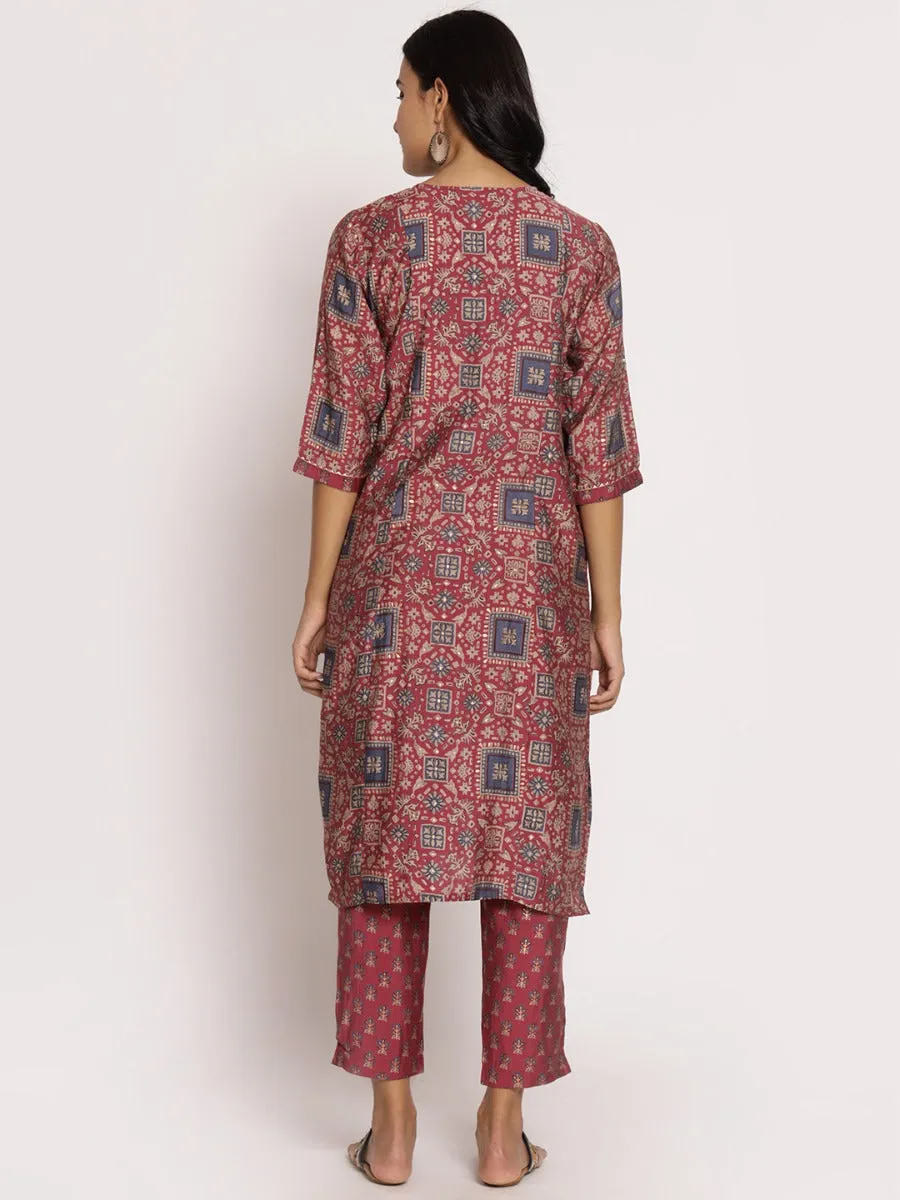 Women Dark Onion Pink Ornamental Printed Kurta With Trouser