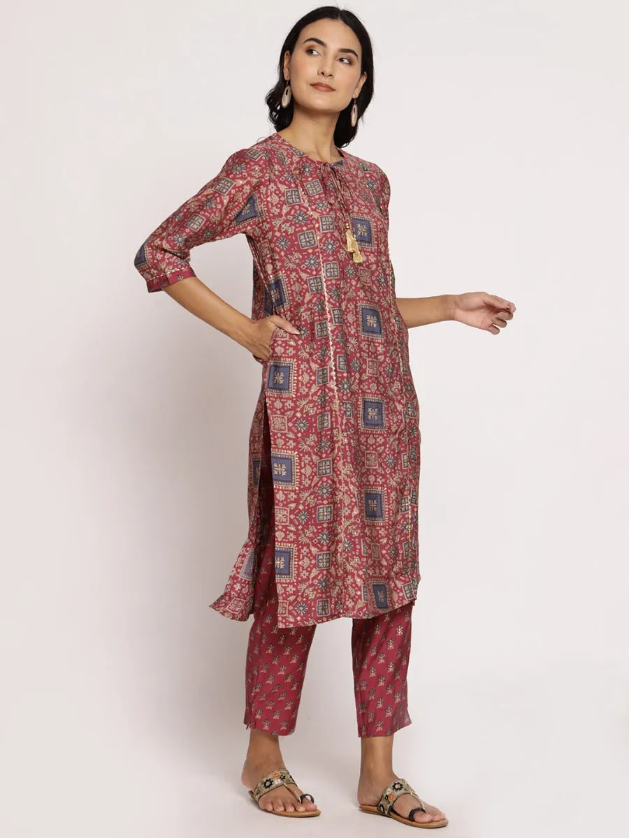 Women Dark Onion Pink Ornamental Printed Kurta With Trouser