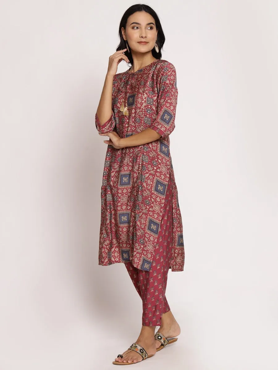 Women Dark Onion Pink Ornamental Printed Kurta With Trouser