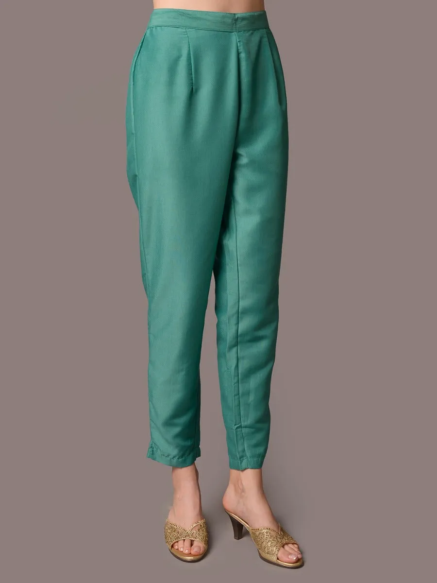 Women Green Ornamental Kurta With Trouser