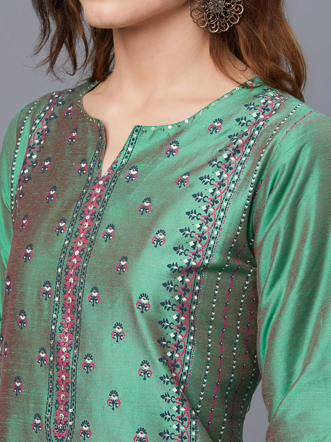 Women Green Printed Kurta With Trouser