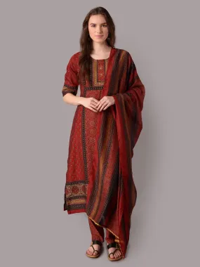 Women Maroon Ornamental Printed Kurta Trouser Dupatta