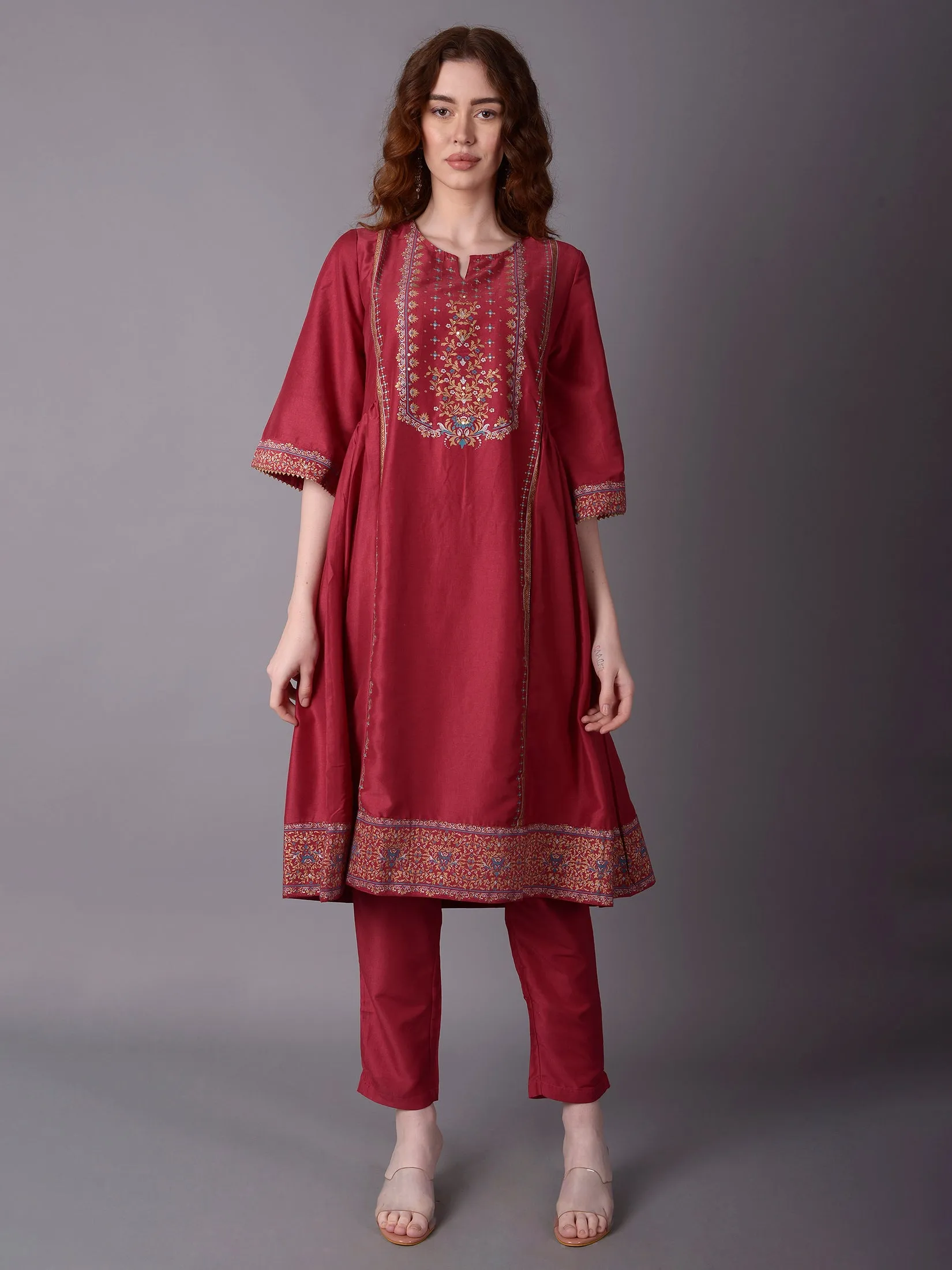 Women Pink 3/4 Sleeve Kurta With Trouser