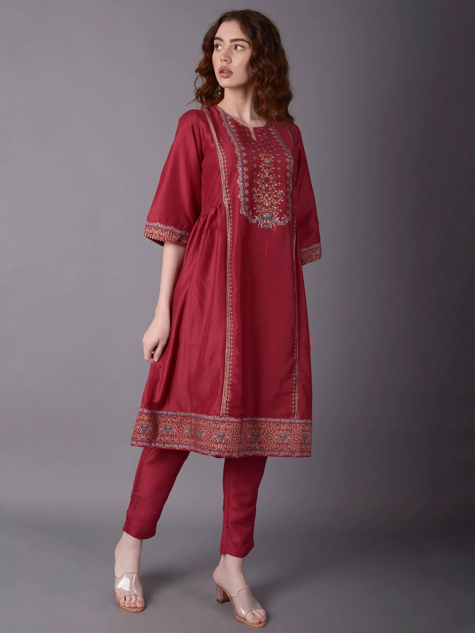 Women Pink 3/4 Sleeve Kurta With Trouser