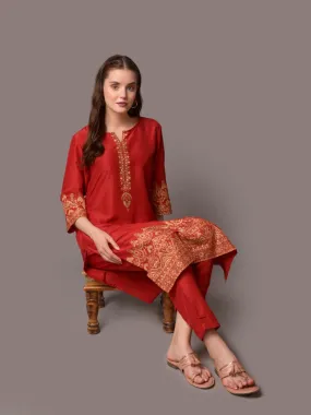 Women Red Round Neck Kurta With Trouser