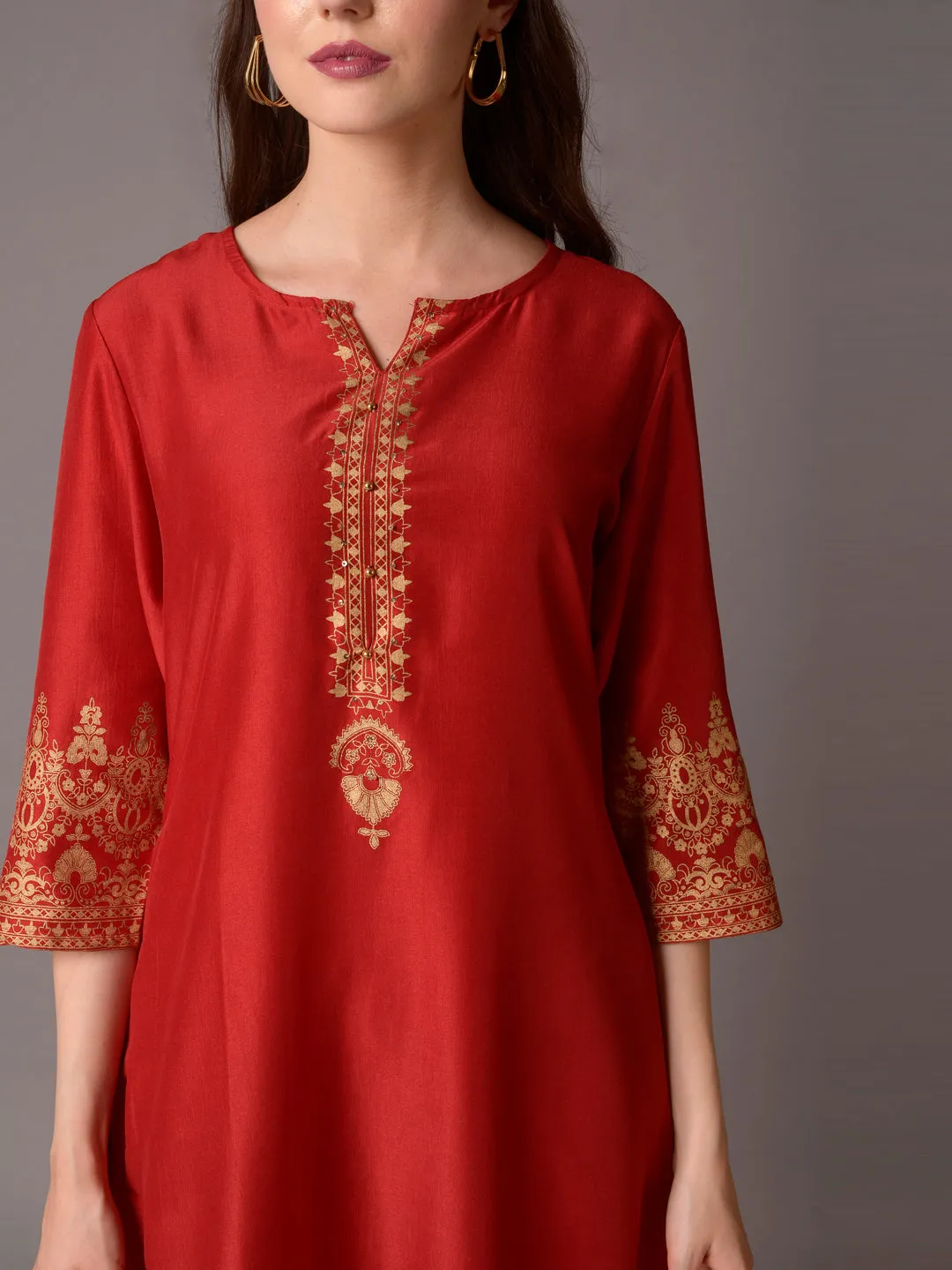 Women Red Round Neck Kurta With Trouser