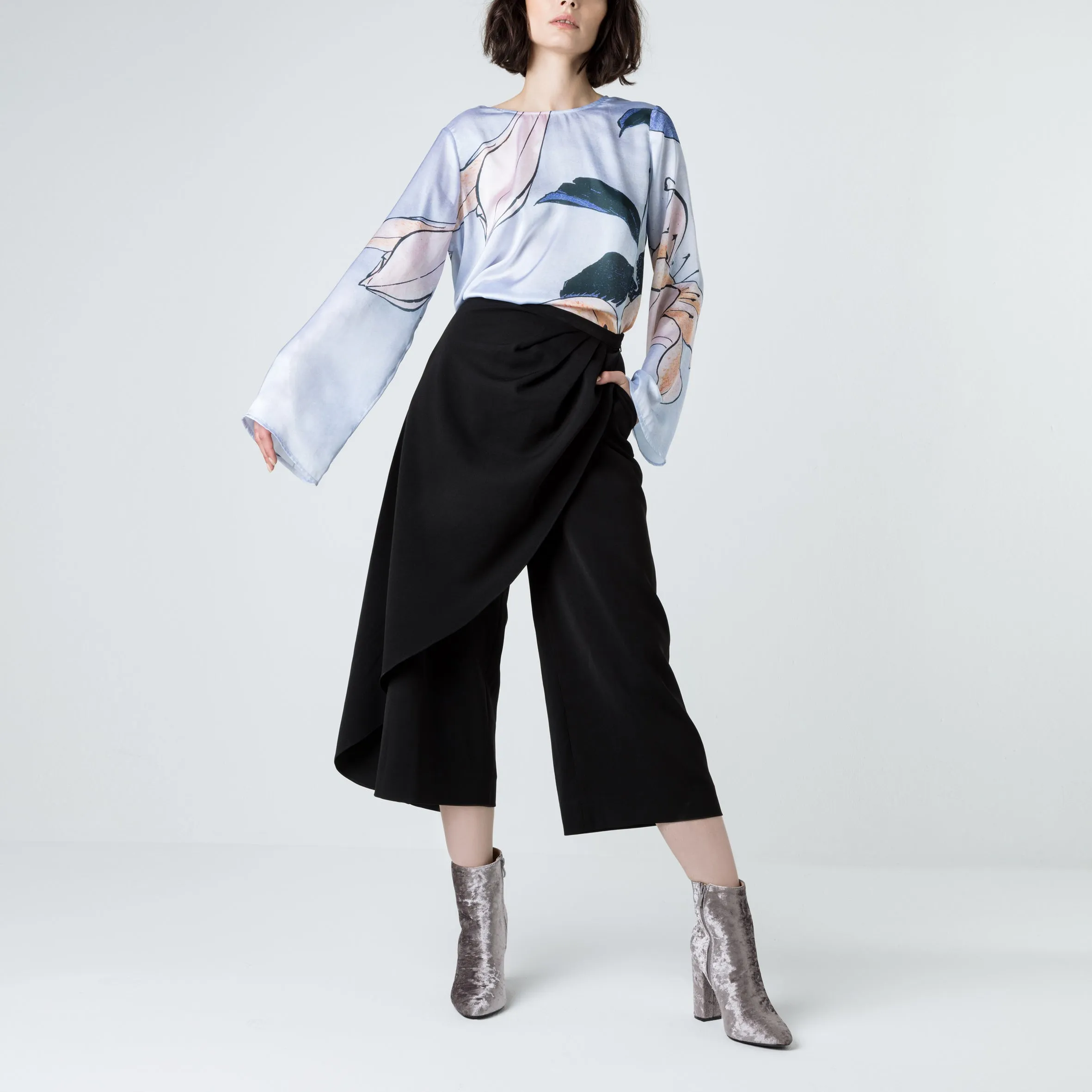 Wrapped Culottes- Black/White